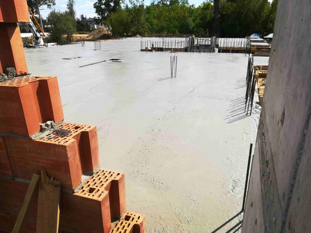 bud e min 1024x768 2